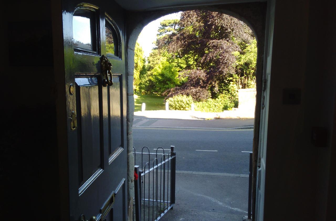 The Whitehouse Ross-On-Wye Hotel Exterior photo